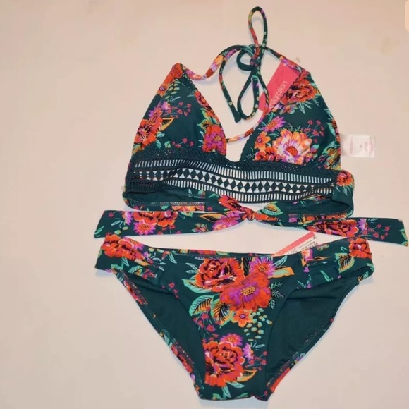 Other - Brand New W/Tags 2 Piece Bathing suit SIZE XS!